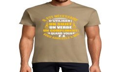 T-SHIRT humoristique Il est nécessaire d'utiliser un compliment